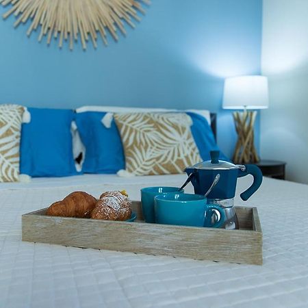 Zara D'Amare A Pesaro 10 Metri Dalla Spiaggia By Yohome Luaran gambar