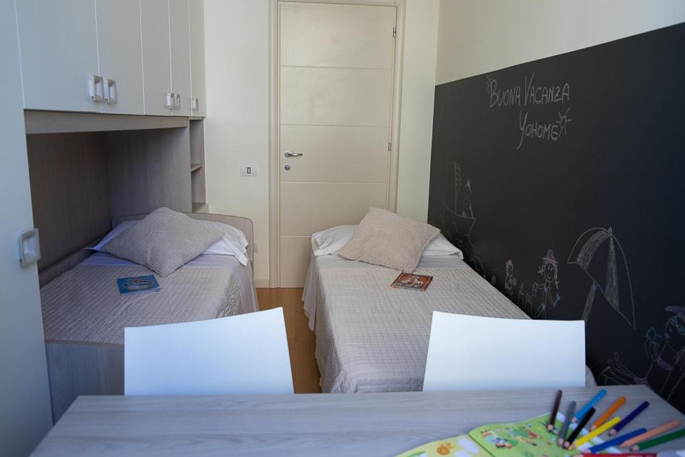 Zara D'Amare A Pesaro 10 Metri Dalla Spiaggia By Yohome Luaran gambar