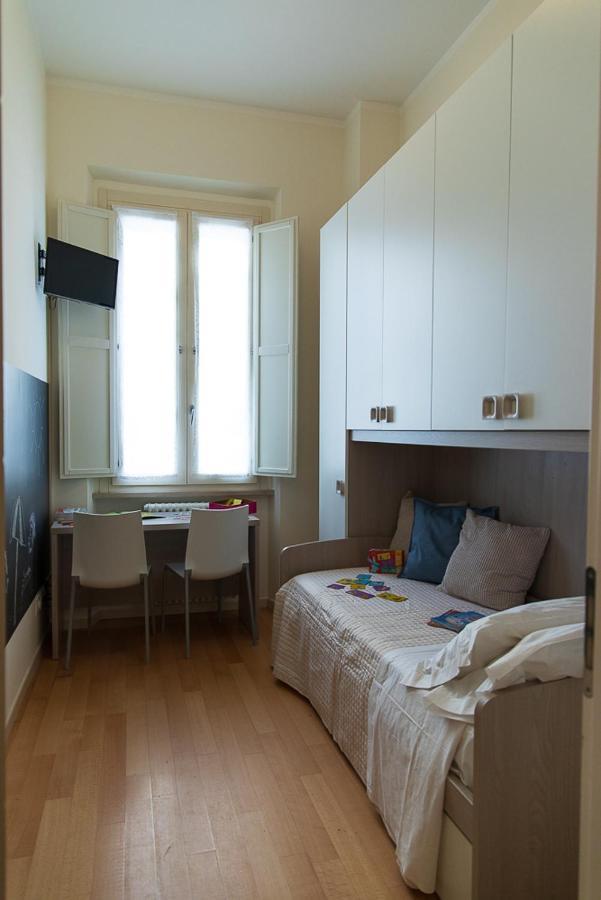 Zara D'Amare A Pesaro 10 Metri Dalla Spiaggia By Yohome Luaran gambar