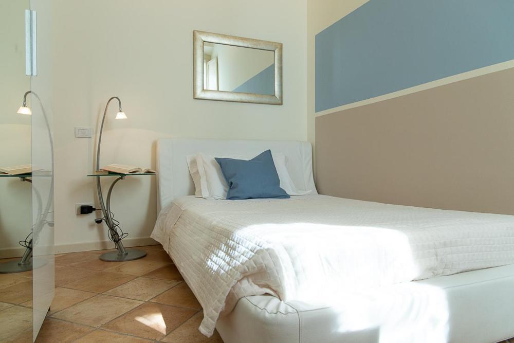Zara D'Amare A Pesaro 10 Metri Dalla Spiaggia By Yohome Luaran gambar